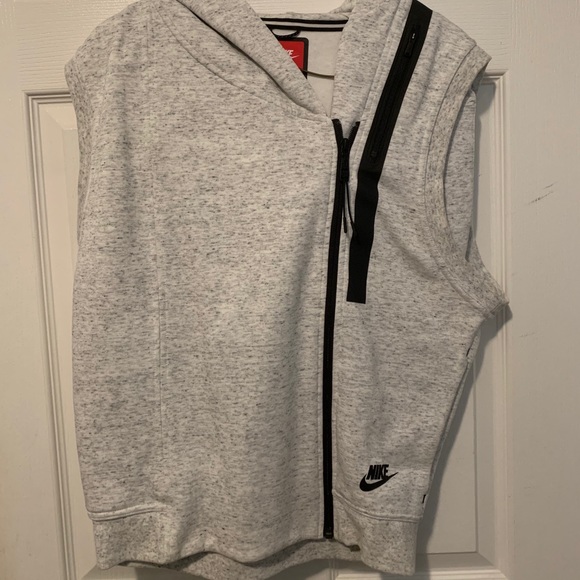 Vintage Nike sleeveless Sweater - Picture 1 of 1